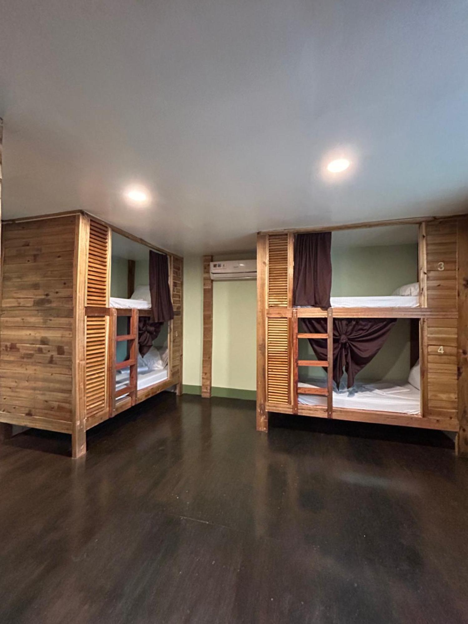 Islanders Hostel Port Barton San Vicente  Ngoại thất bức ảnh