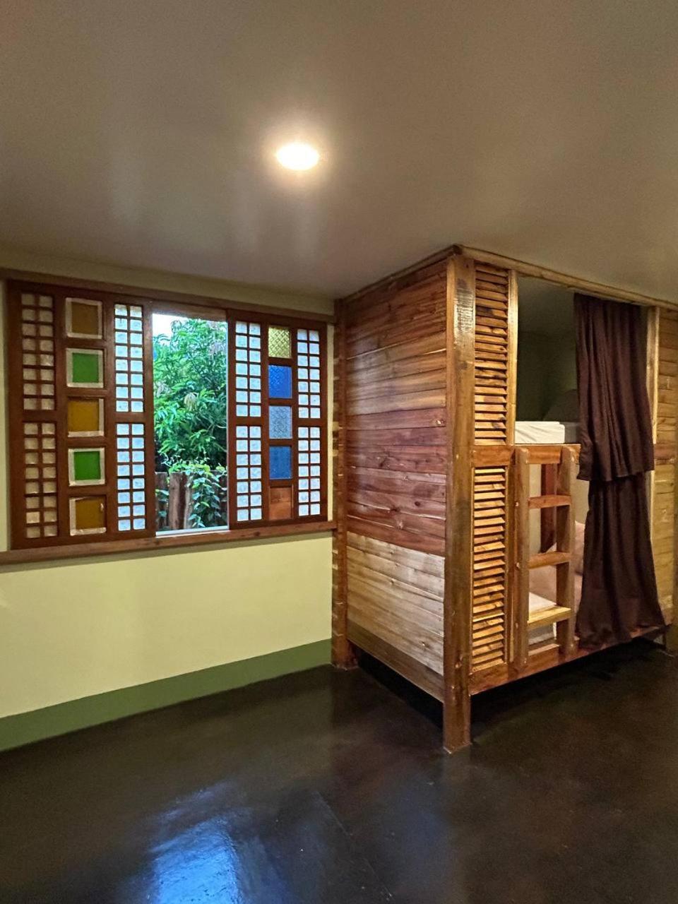 Islanders Hostel Port Barton San Vicente  Ngoại thất bức ảnh